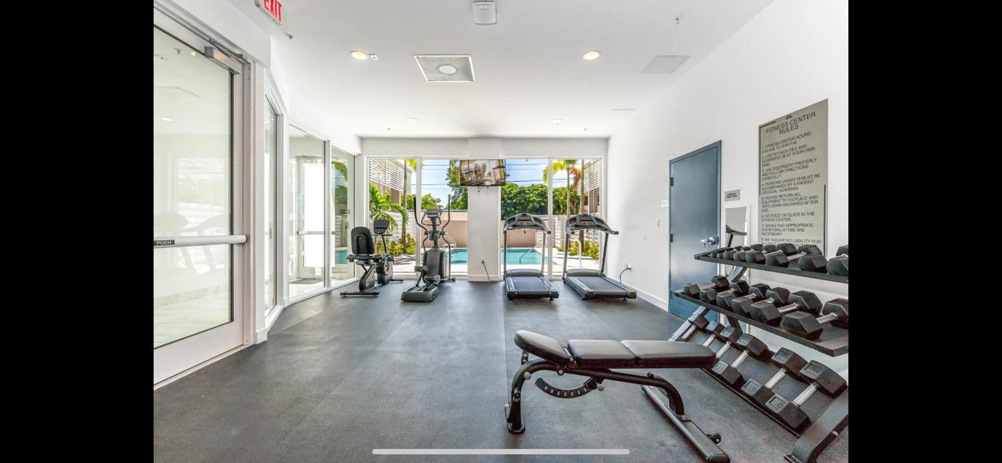 Miami Wood New 2024 - Private Terrace - Free Garage - 5 Min Apartment Hollywood