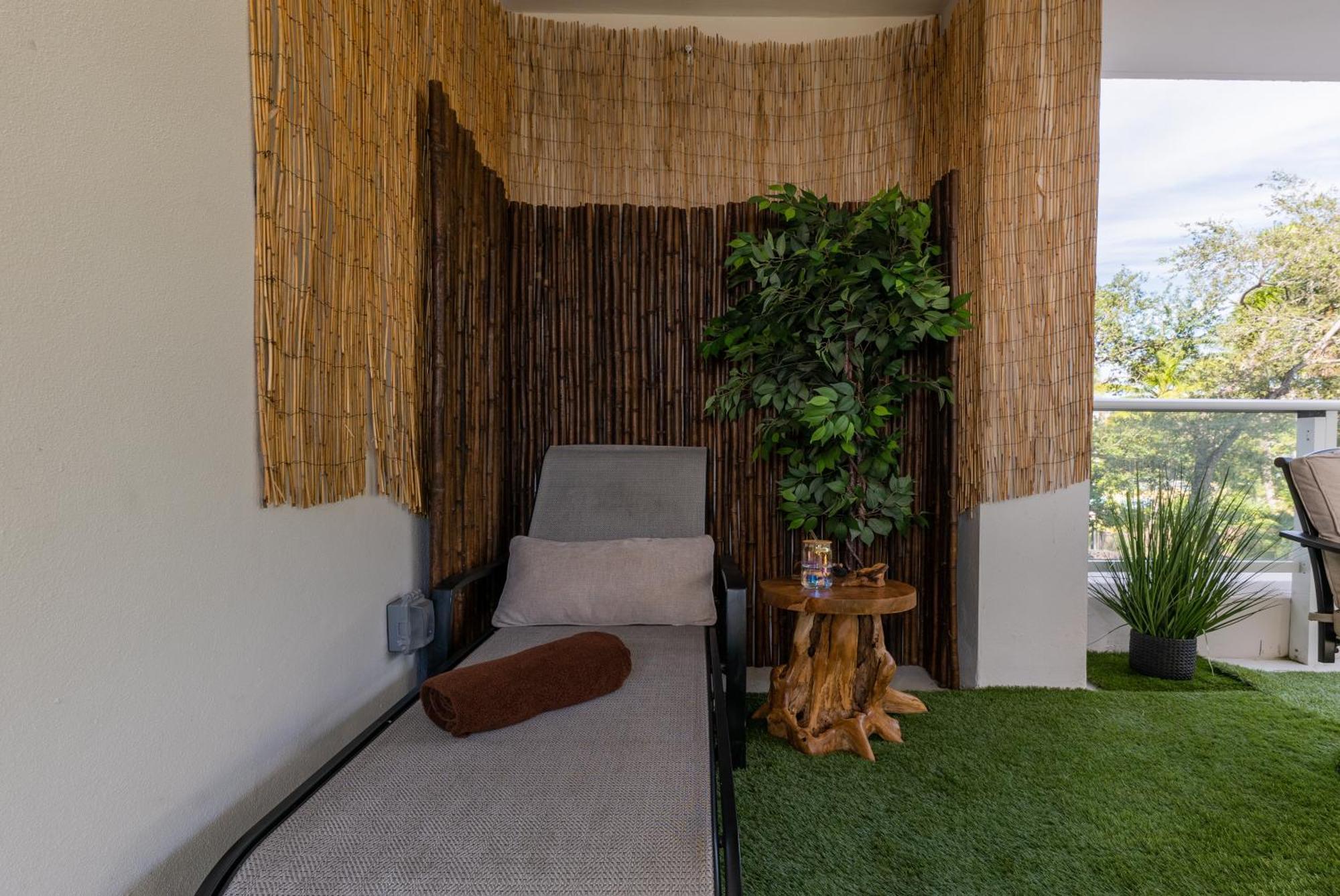 Miami Wood New 2024 - Private Terrace - Free Garage - 5 Min *