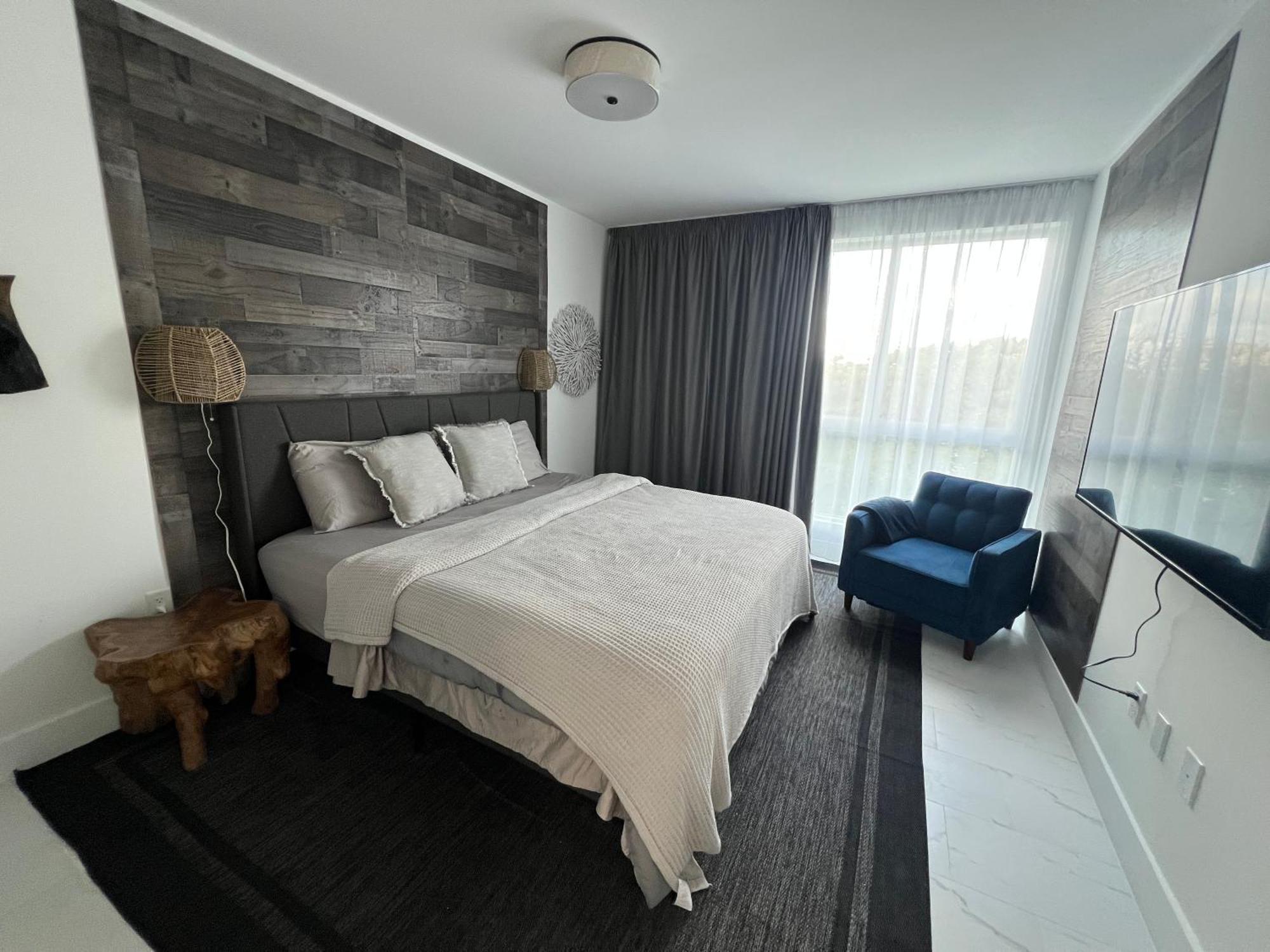 Miami Wood New 2024 - Private Terrace - Free Garage - 5 Min Apartment Hollywood