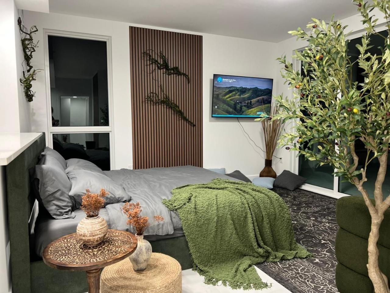 Miami Wood New 2024 - Private Terrace - Free Garage - 5 Min Apartment *
